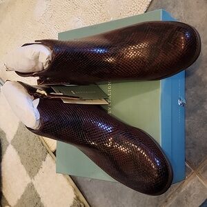 Revitalign SANTIAGO BROWN SNAKE BOOTIES Size 12